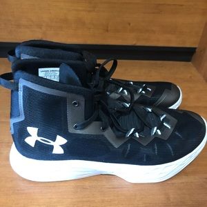 Under Armour Mens sneakers